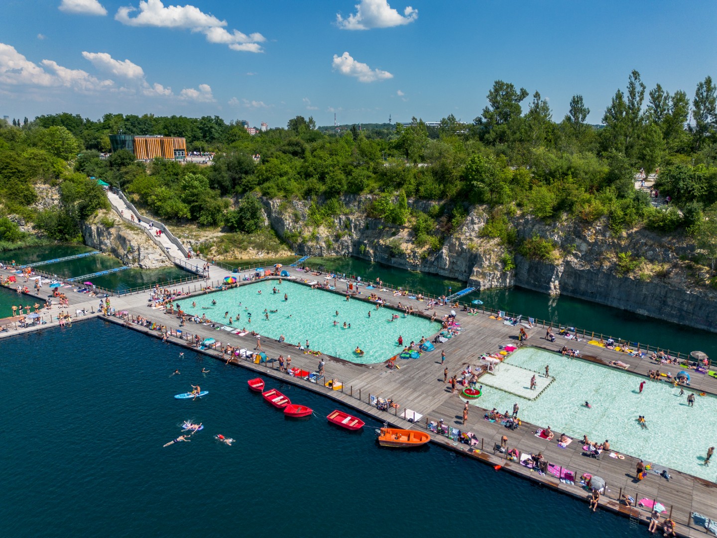 Kąpielisko Zakrzówek - pływające baseny